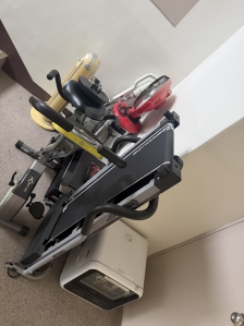 묵혀둔 폐가전제품 드디어 버렸어요 