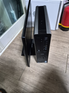 컴퓨터본체및모니터