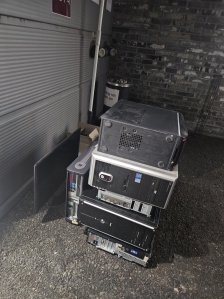 안쓰는 컴터 정리