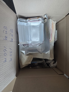 열심히 모으고 보냅니다 ^^